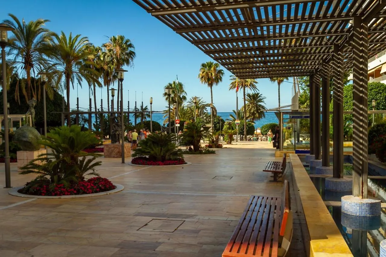 Apartment Marbella Banus Suites - Banus Playa Rocio Beachside Complex Spain