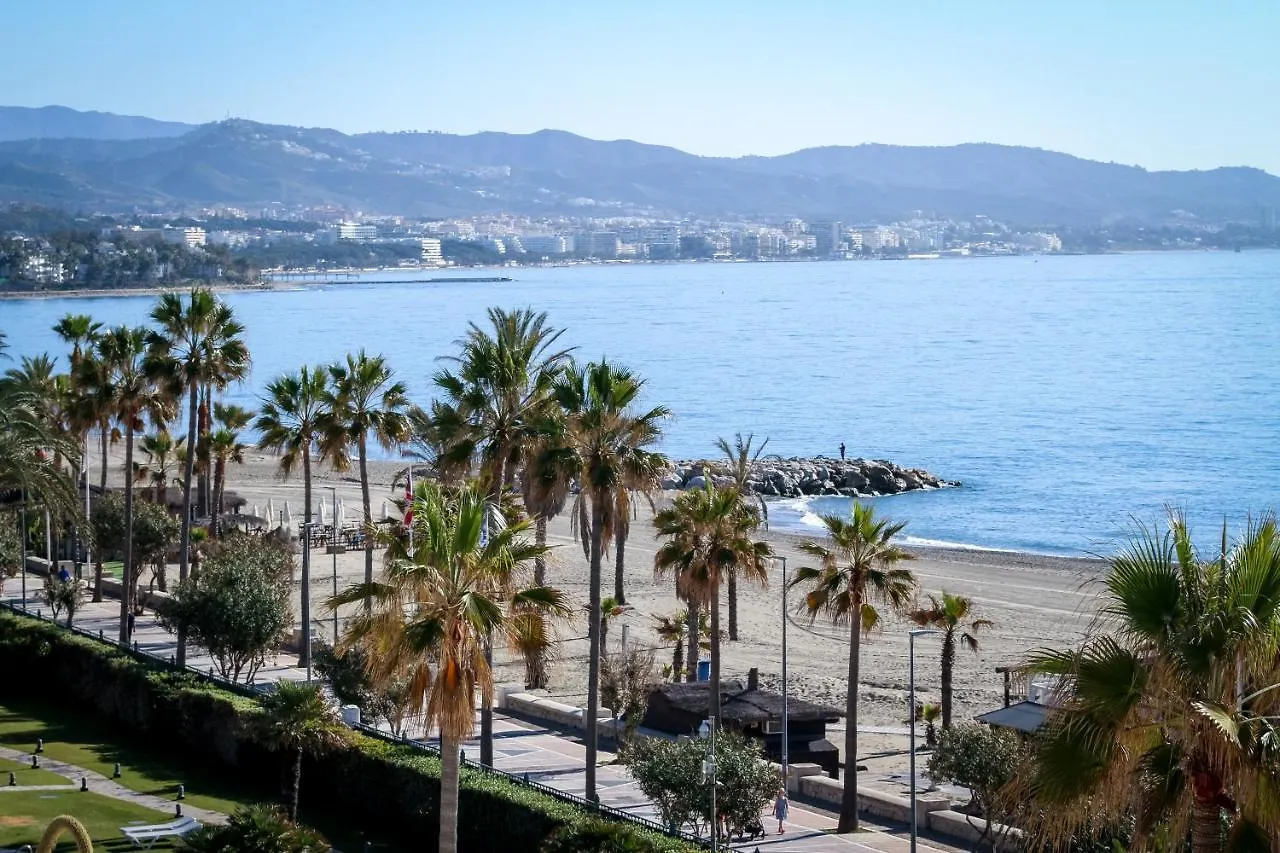 Marbella Banus Suites - Banus Playa Rocio Beachside Complex Apartment