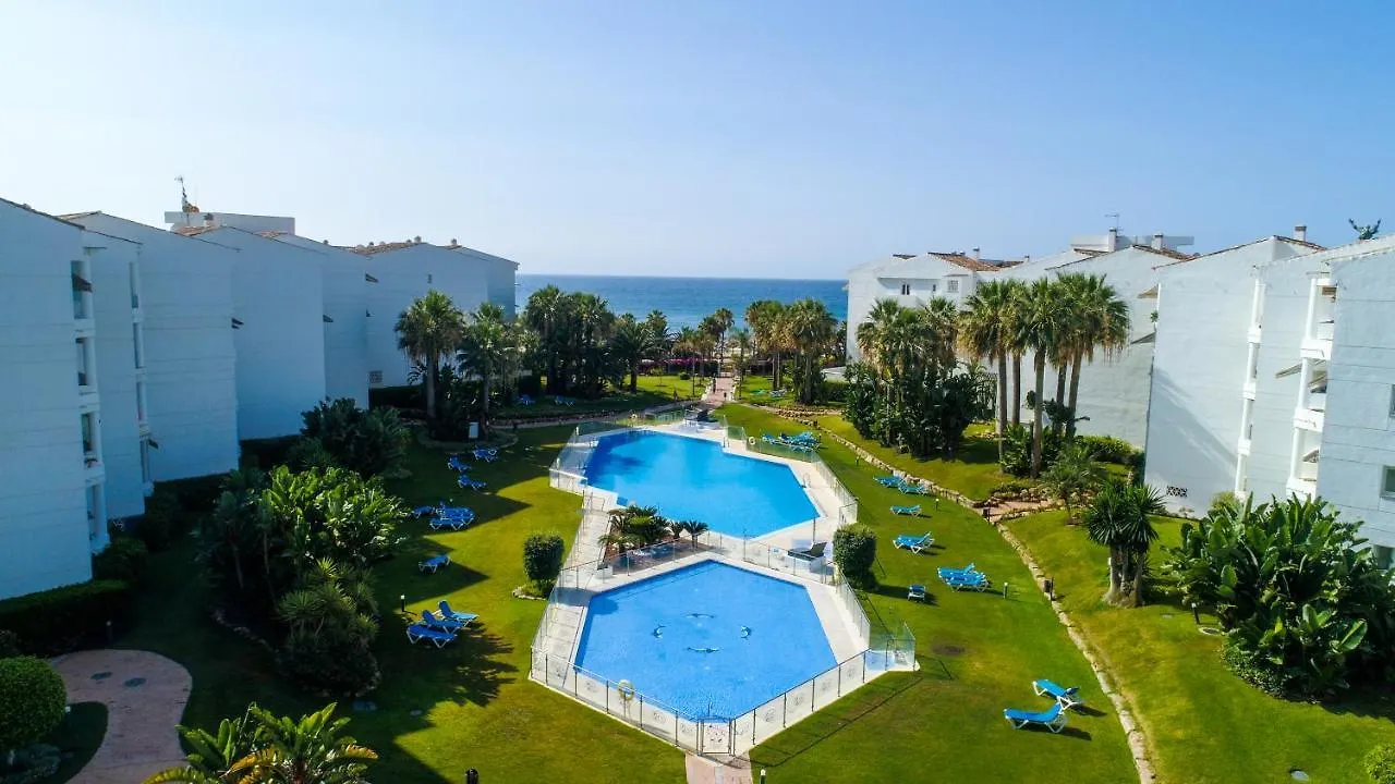 Marbella Banus Suites - Banus Playa Rocio Beachside Complex Apartment