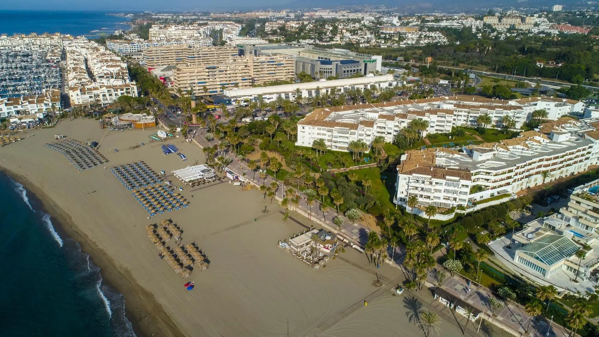 Marbella Banus Suites - Banus Playa Rocio Beachside Complex 0*,